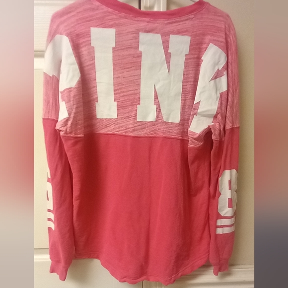 #87 VS Pink Jersey Style Tee 💘 - Picture 3 of 5